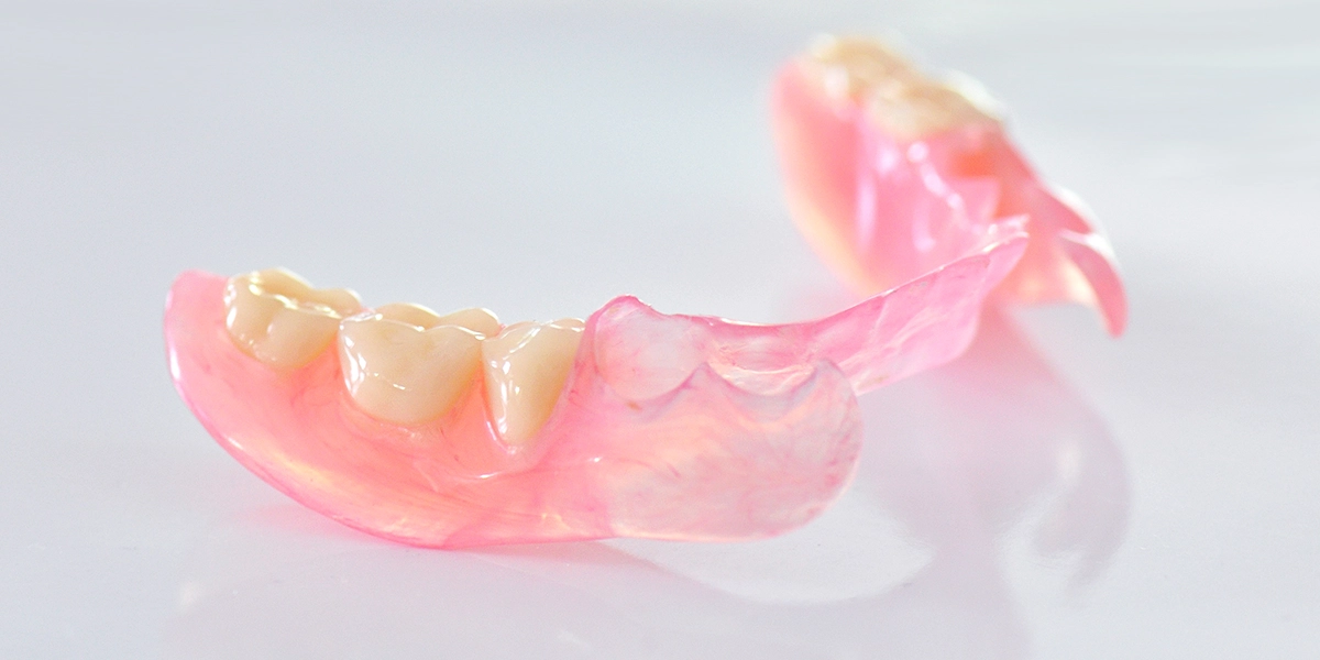 ノンクラスプデンチャー