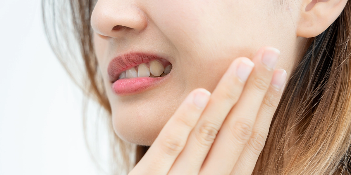 歯周病の原因と全身への影響